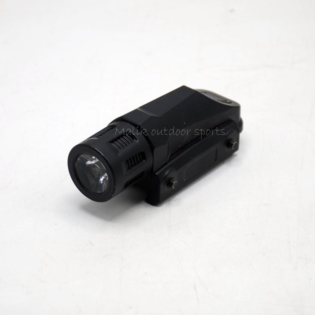 Aluminium flashlight for 20mm rails